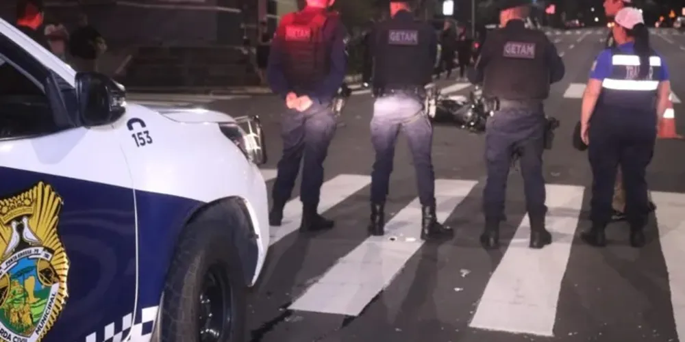 Imagem de câmera de segurança registrou momento do acidente