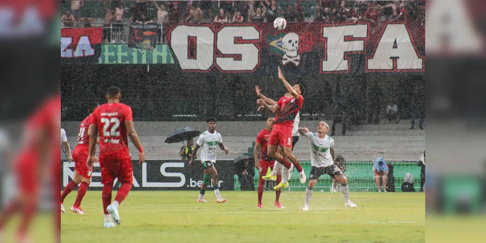 Partida aconteceu no Estádio Couto Pereira, em Curitiba