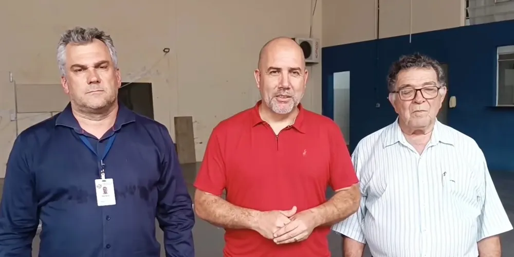Luis Fernando de Matos, Jefferson Abreu e Dr. Márcio Mattos estiveram acompanhando o ínicio das obras