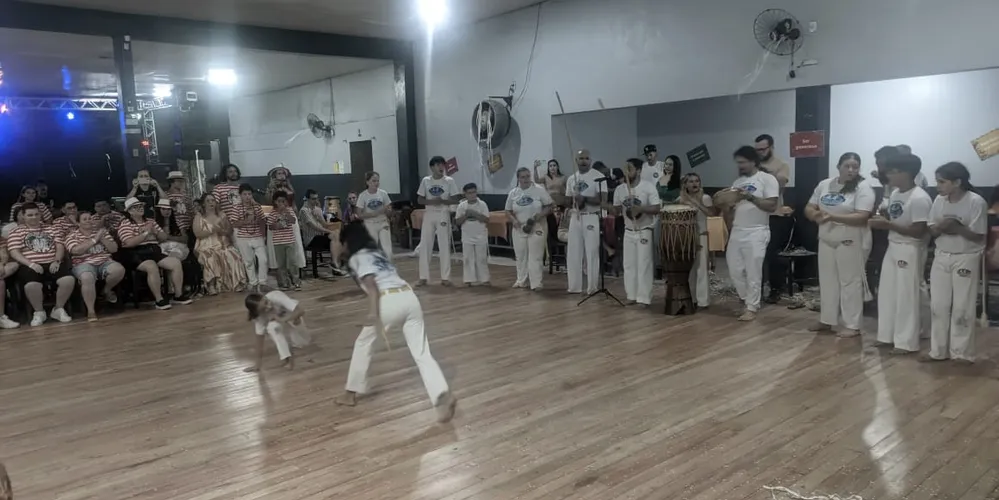 Grupo de Capoeira Abadá participou do evento com suas apresentações