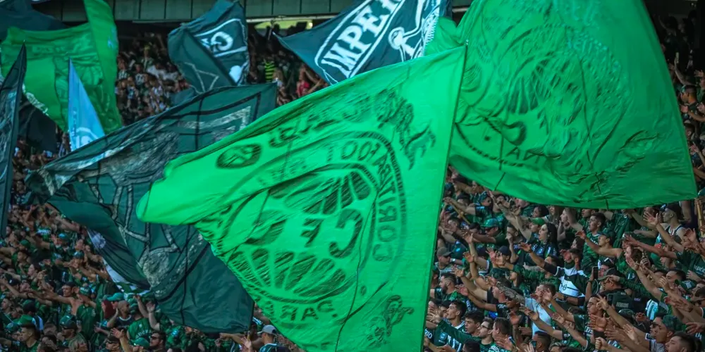 Império Alviverde é a torcida organizada do Coritiba Foot Ball Club