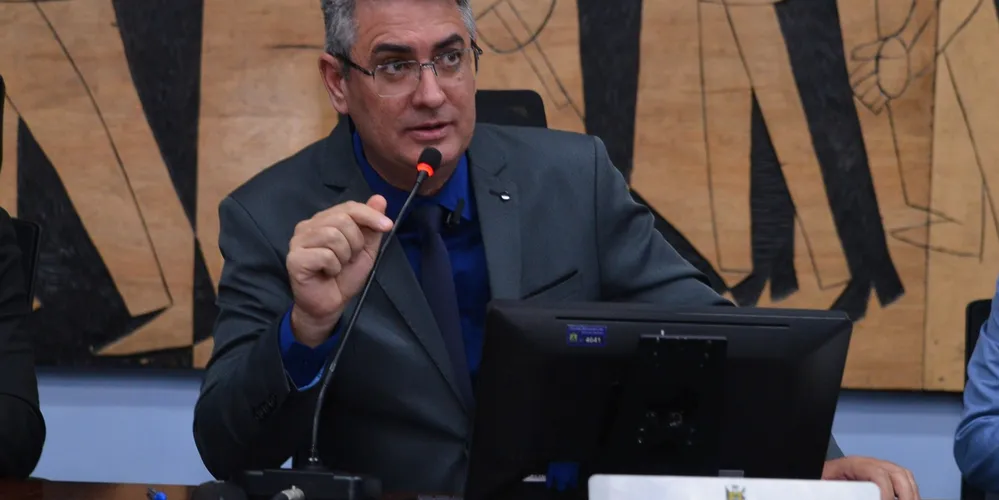 Julio Küller (MDB) enviou requerimento pedindo informações sobre o aeroporto de Ponta Grossa