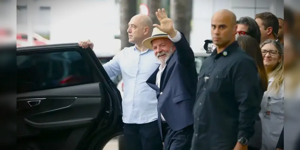 Lula estava internado para tratar hematoma na cabeça