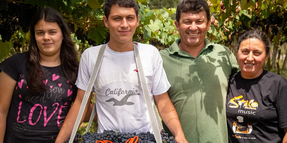 A diversificação da atividade da cooperativa agregou um valor na parceria com a Cooperante na produção do suco de uva