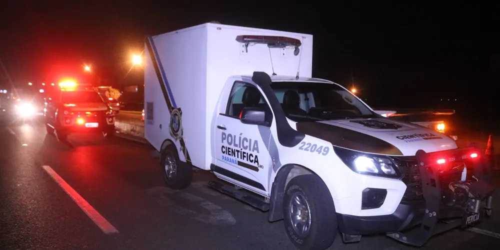 Polícia Científica recolheu o corpo de Tatiane Aparecida Monteiro, que estava na garupa da moto