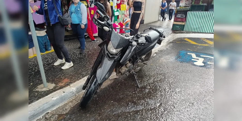 Motocicleta foi localizada na Rua Benjamin Constant