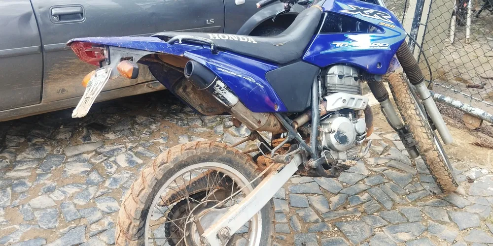 Motocicleta foi levada para a 13ª Subdivisão Policial
