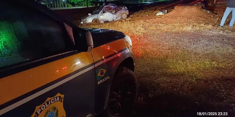 O acidente foi nas proximidades do pórtico da cidade de Rolândia