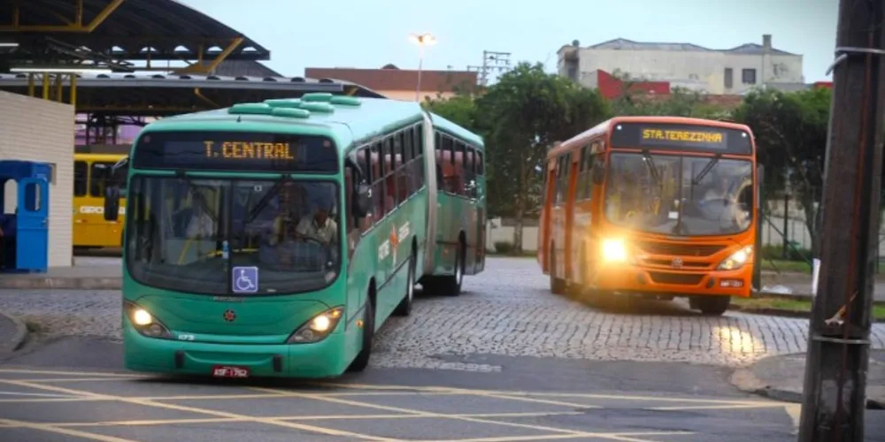 Projeto ainda permite que atual contrato entre Prefeitura e VCG siga até a data de início da nova concessão