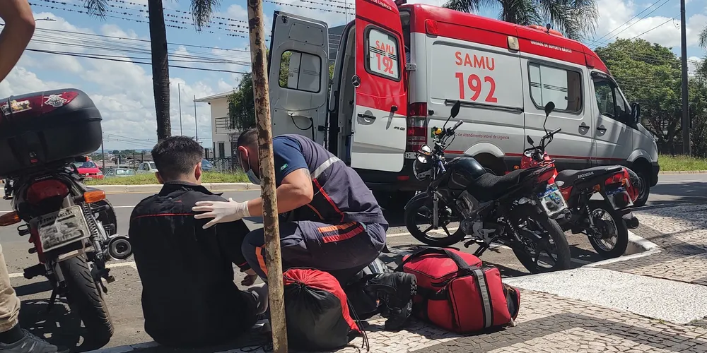 Acidente aconteceu em frente ao Paço Municipal