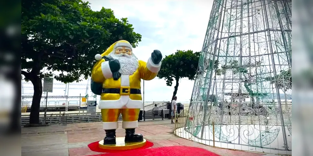 Papai Noel de verde e amarelo foi registrado em Santa Catarina