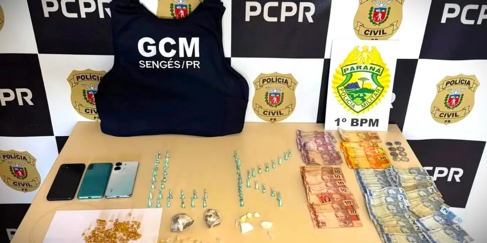 Drogas e os suspeitos foram encaminhados à delegacia de Sengés