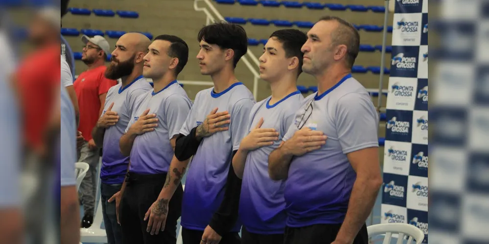 A Família Zenidim representou o país no cenário internacional do MMA nesses últimos anos