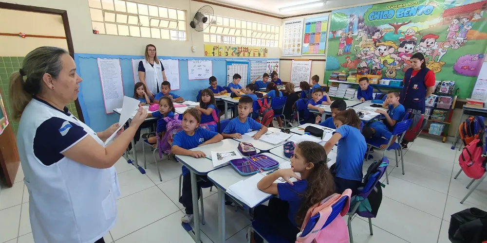 Ponta Grossa foi uma das primeiras cidades do país a implementar o novo piso nacional do magistério, enquanto outras localidades ainda debatem sua obrigatoriedade