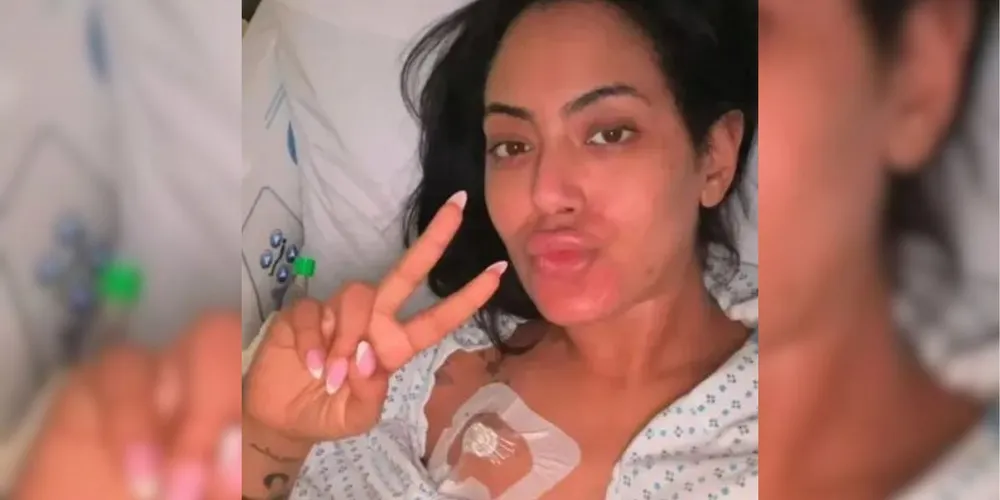 Paciente teve que lidar com diferentes sintomas, como problemas estomacais