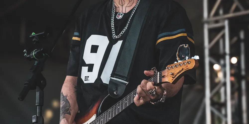 O Ep “Lo-Fi9” mostra um pouco mais das referências artísticas e do Lado B do artista reunindo remixes já consagrados da MPB