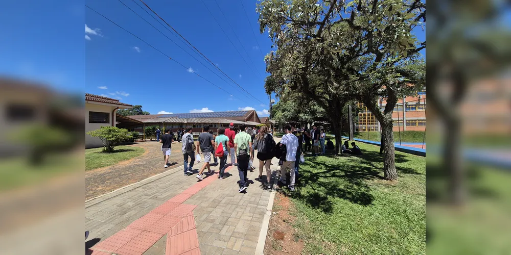 A classificação é feita a partir das notas obtidas no Exame Nacional do Ensino Médio