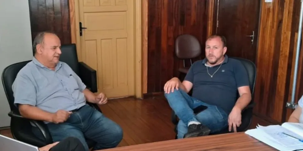 Reunião aconteceu nesta terça-feira (14)