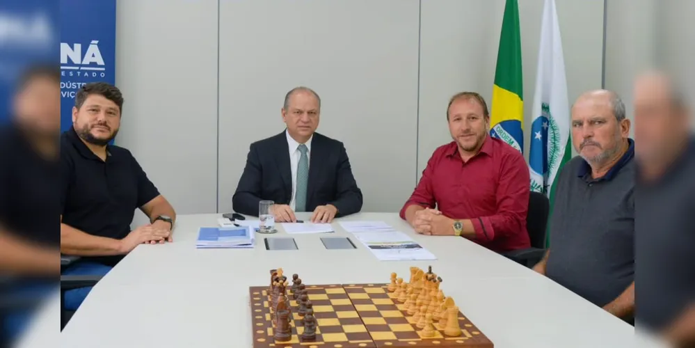 Ricardo Barros e Laercio Cipriano estiveram reunidos nesta terça-feira (04), em Curitiba