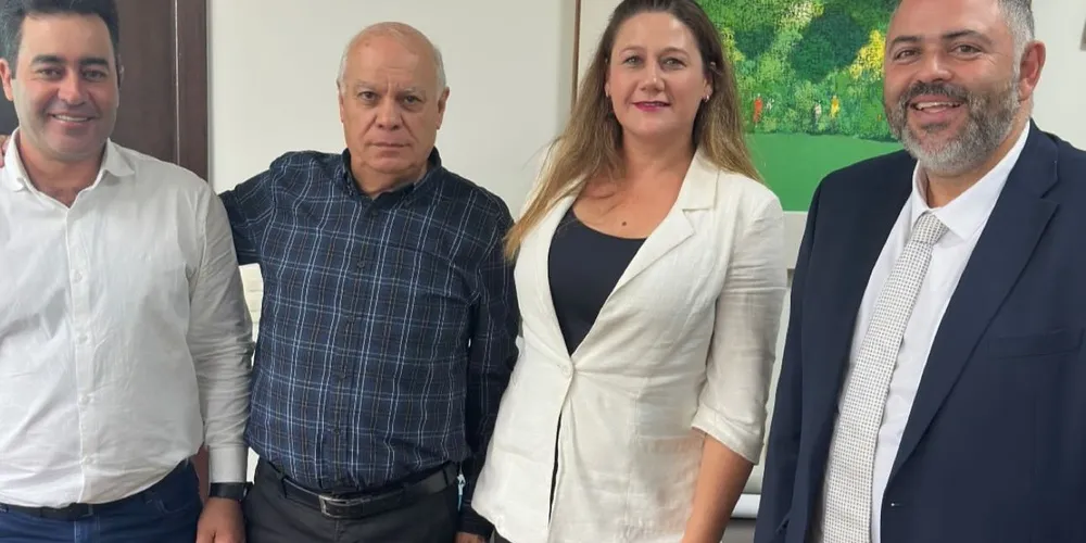 Marcelo Leite, Natalino Avance, Gisele Pontarolo e Artagão Júnior se reuniram nesta terça-feira (04)