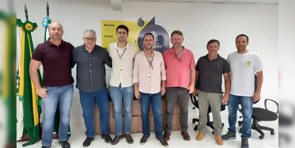 Representantes da Copel se encontraram com o prefeito e o presidente da Câmara de Palmeira