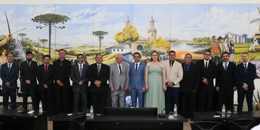 A cerimônia foi realizada na Câmara Municipal nesta quarta-feira (1º)