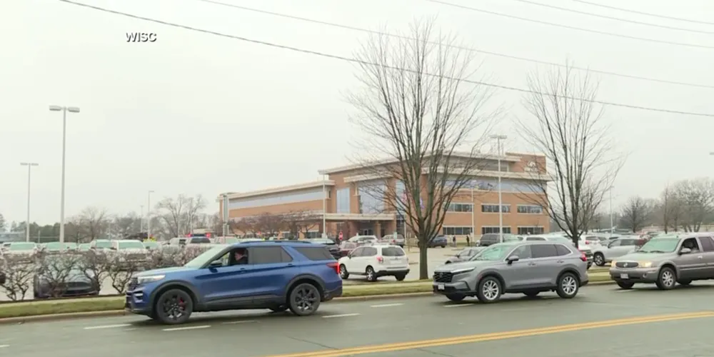 Polícia está fazendo varredura no local