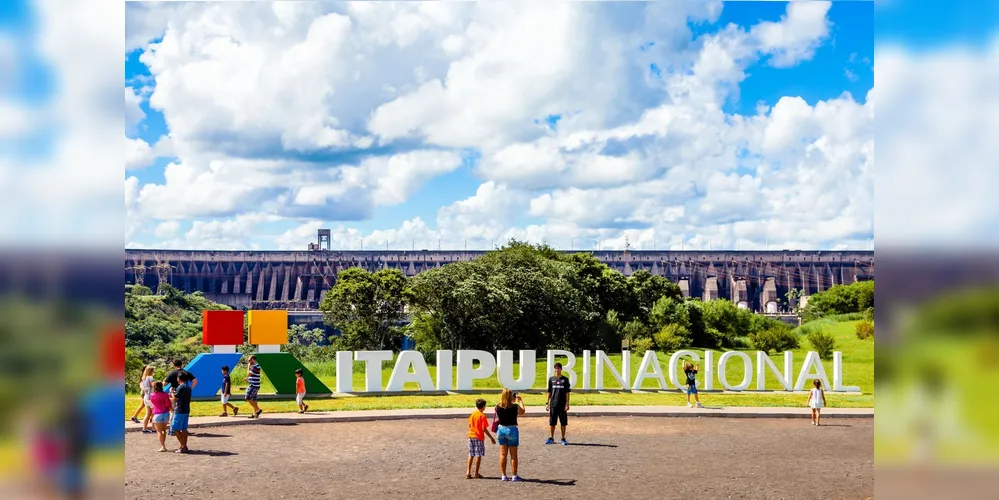 Itaipu deverá receber milhares de turistas entre a última semana de 2024 e a primeira semana de 2025