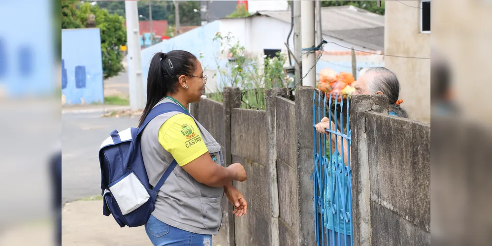 Agentes de endemia fazem levantamento de casa em casa nesta semana