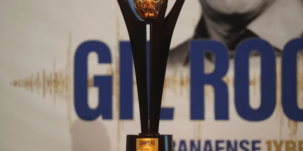 Taça do Campeonato Paranaense 2025. O último campeão é o Athletico Paranaense