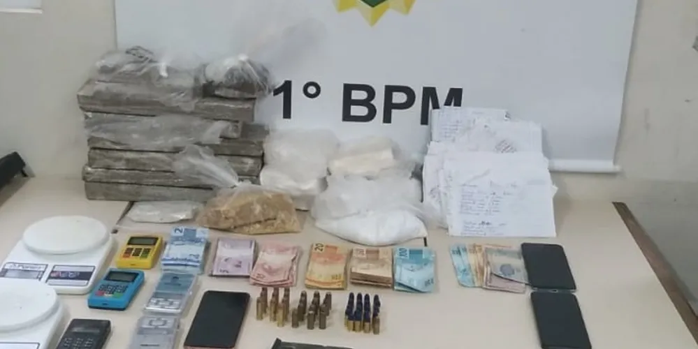 Drogas foram encontradas com um homem e na residência