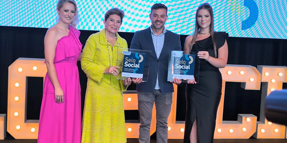 Eloir Rodrigues recebeu a certificação do Programa Selo Social pelo Portal aRede e Jornal da Manhã