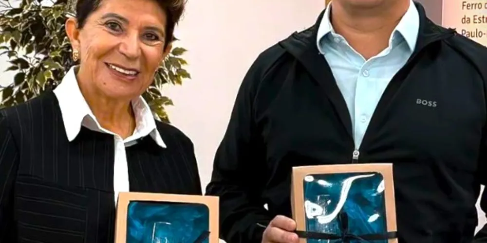 Elizabeth Schmidt e Sergio Moro visitaram Cervejaria Ambev, neste final de semana