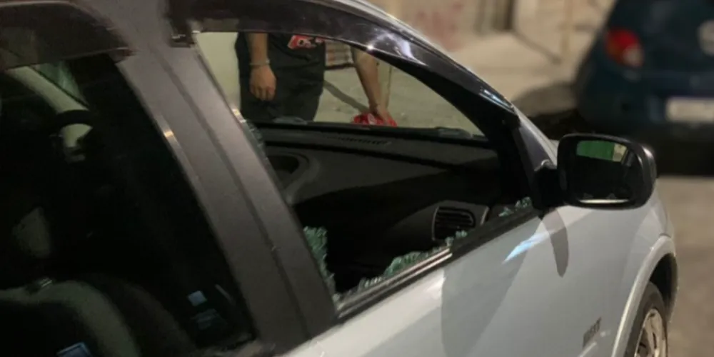 O furto ocorreu na noite dessa quarta-feira