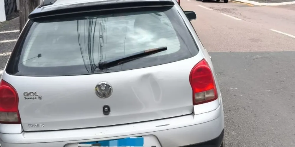 Veículo foi encontrado estacionado na avenida Visconde de Taunay