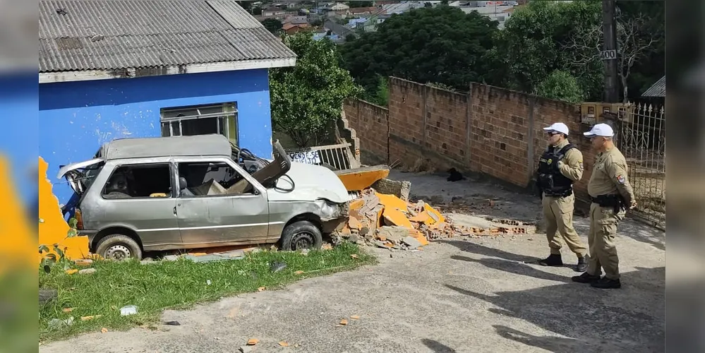 Condutor deixou o local antes da chegada da PM