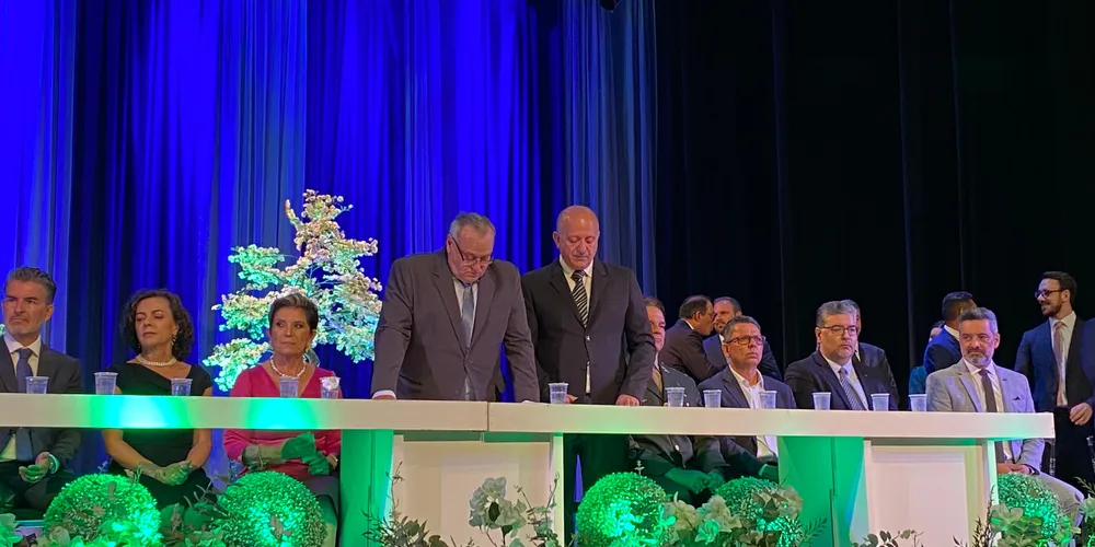 A posse dos vereadores foi o primeiro ato da cerimônia