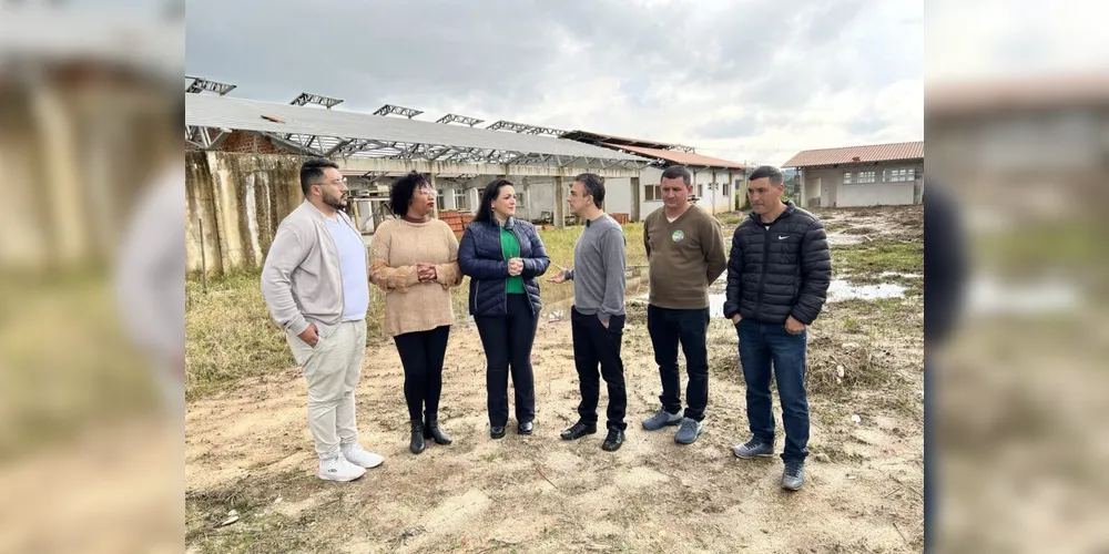 Nesta semana, durante visita à escola no bairro Boqueirão, a chefe do Executivo exaltou a atuação e o apoio do deputado