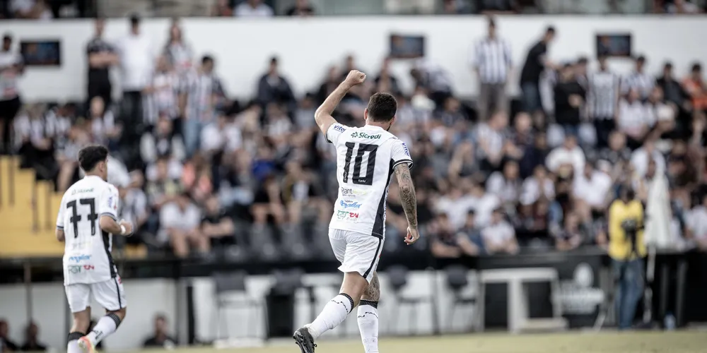 Gabriel Boschilia é um dos jogadores relacionados para a partida em casa