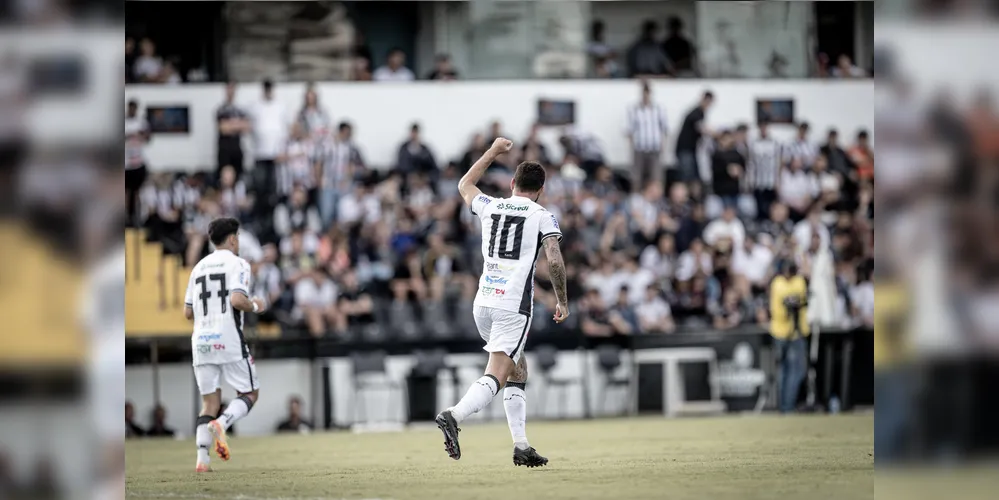 Gabriel Boschilia é um dos jogadores relacionados para a partida em casa