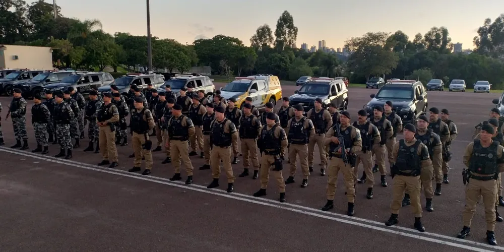 O 1º BPM teve como objetivo identificar e desarticular um grupo criminoso suspeito de envolvimento em homicídios e associação ao tráfico