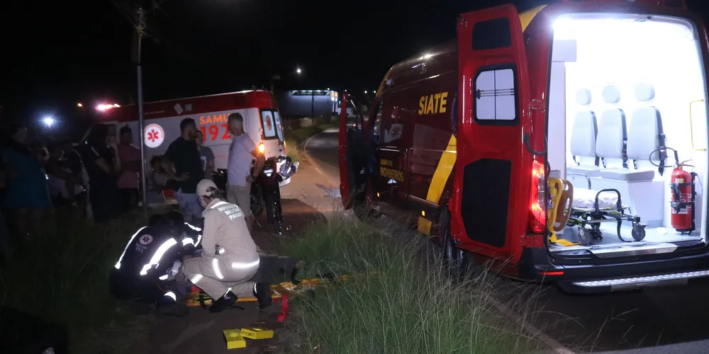 Piloto da motocicleta teve um corte contuso e uma fratura em uma das pernas