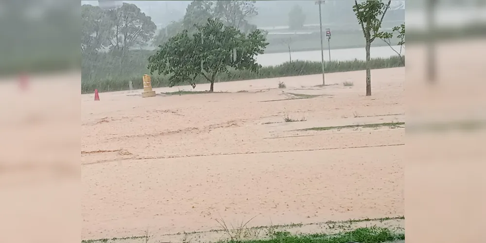 As pancadas de chuva devem persistir nesta sexta-feira