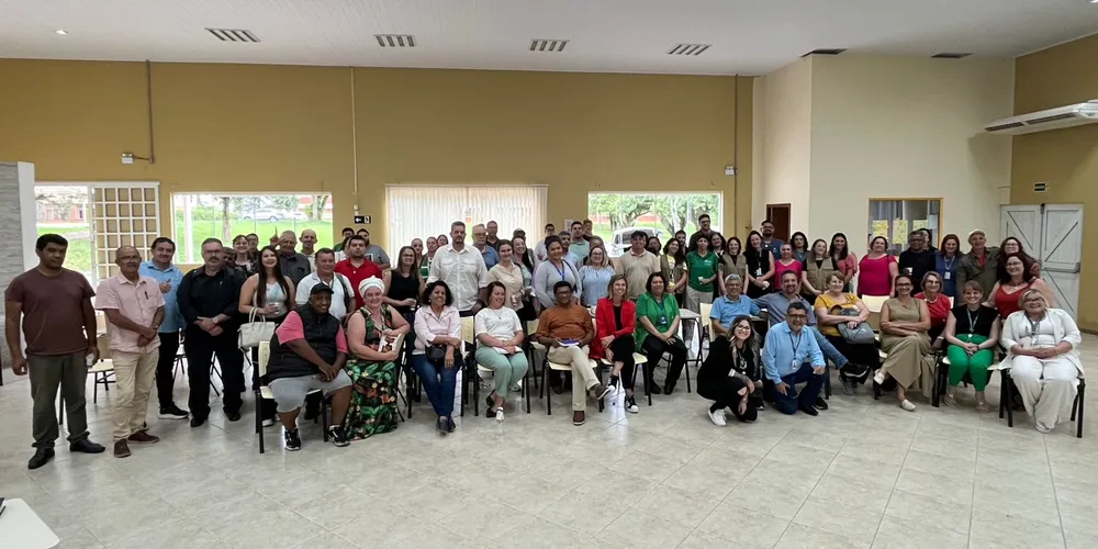 Reunião realizada no Campus da Universidade Tecnológica Federal do Paraná (UTFPR), em Ponta Grossa