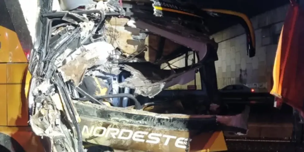 Todos os feridos eram passageiros do ônibus