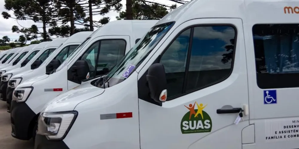 O deputado federal Aliel Machado (PV) conquistou em Brasília a chegada de cinco novas vans destinadas ao serviço de assistência social para o Paraná