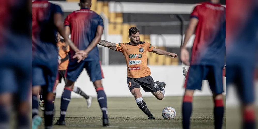 Partida terminou sem gols em Ponta Grossa