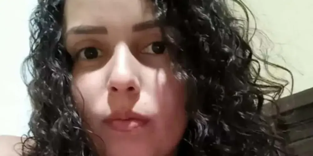 Anna Luiza, de 28 anos, foi encontrada morta na casa onde vivia com o filho