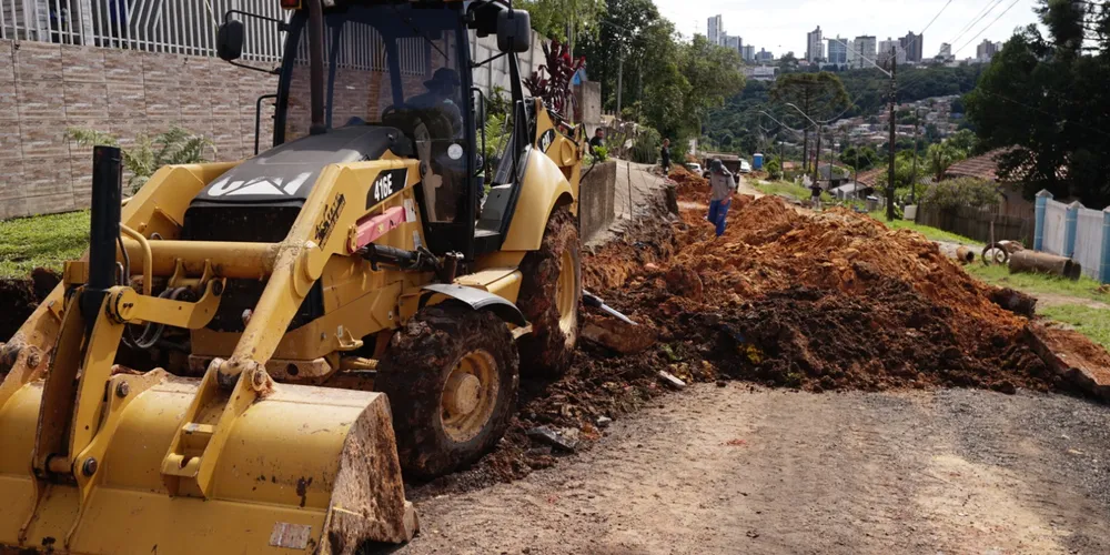 Obras ocorrem na Vila Amadeu Bolzani