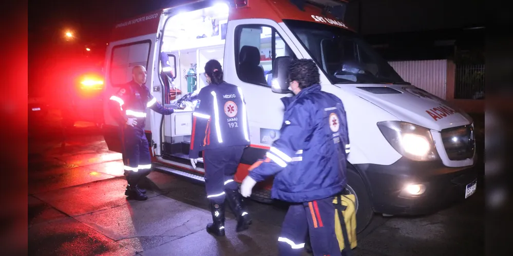 Atropelamento aconteceu na madrugada desta segunda-feira (20), no Parque dos Pinheiros, em Ponta Grossa